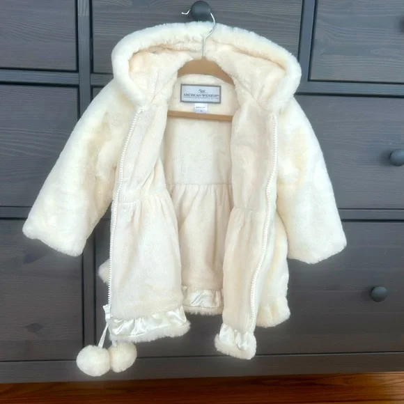 American-Widgeon Faux Fur Toddler Hooded Coat (Cream) - Picture 5 of 6